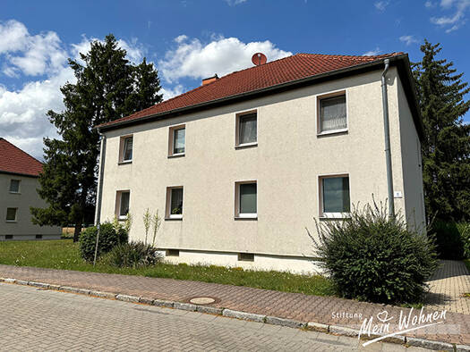 Wohnung zur Miete 335 € 2 Zimmer 48,1 m² 1. Geschoss Kolonie 5 Profen Elsteraue 06729