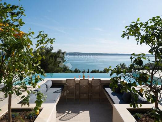 Einfamilienhaus zum Kauf 1.790.000 € 7 Zimmer 250 m² 520 m² Grundstück Starigrad 23244