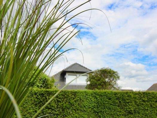 Medizinisches Gebäude zum Kauf 1.490.000 € 8 Zimmer 315 m² Bürofläche Rellingen 25462