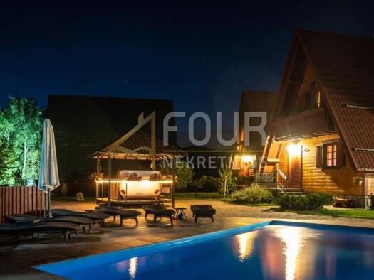 Haus zum Kauf 13 Zimmer 380 m² Crni Lug, Delnice Delnice