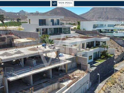 Villa zum Kauf - Erstbezug 4.500.000 € 8 Zimmer 240 m² 790 m² Grundstück Adeje 38660