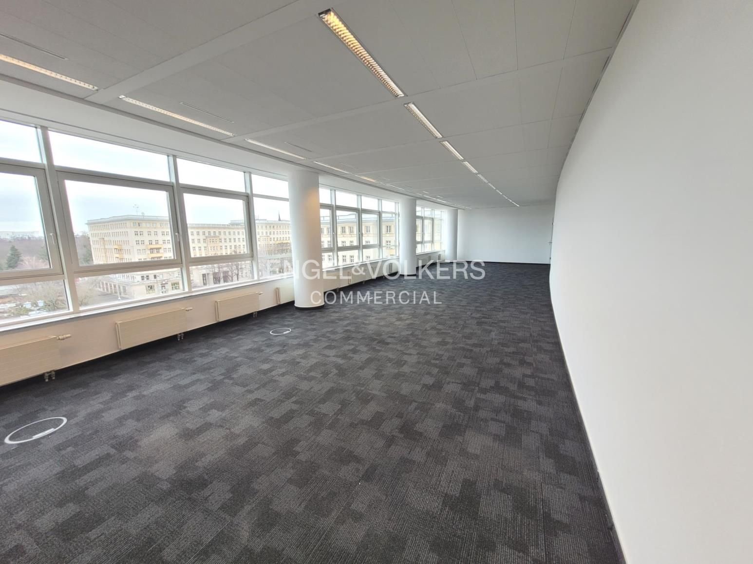 Büro-/Praxisfläche zur Miete 24,50 € 780 m²<br/>Bürofläche ab 780 m²<br/>Teilbarkeit Friedrichshain Berlin 10243