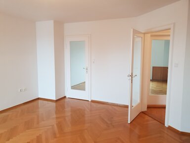 Wohnung zur Miete 1.280 € 3 Zimmer 90 m² 4. Geschoss frei ab 01.05.2025 Altstadt Konstanz 78462