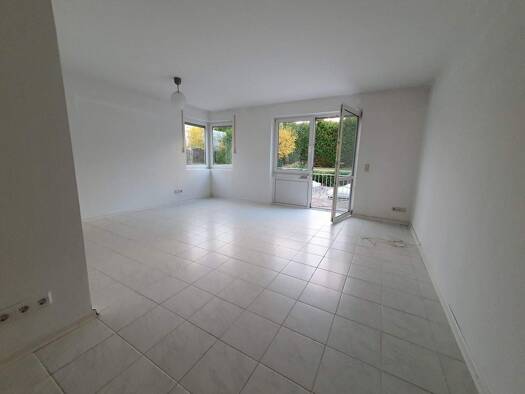 Wohnung zur Miete 1.150 € 2 Zimmer 76,2 m² 1. Geschoss frei ab sofort Starnberg 82319