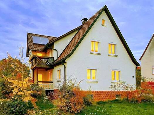 Einfamilienhaus zum Kauf 239.000 € 7 Zimmer 206 m² 775 m² Grundstück Sonnefeld 96242