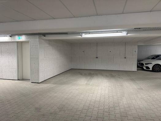 Garage zur Miete provisionsfrei 85 € 6 m² Unterhaching 82008