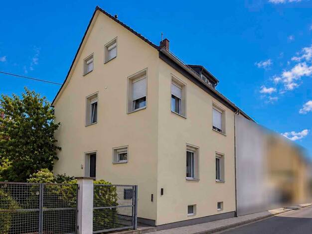 Doppelhaushälfte zum Kauf 549.000 € 7 Zimmer 150 m² 199 m² Grundstück Igstadt Wiesbaden 65207