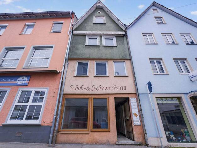 Mehrfamilienhaus zum Kauf 249.000 € 9 Zimmer 155,7 m² 88 m² Grundstück Schwäbisch Gmünd 73525