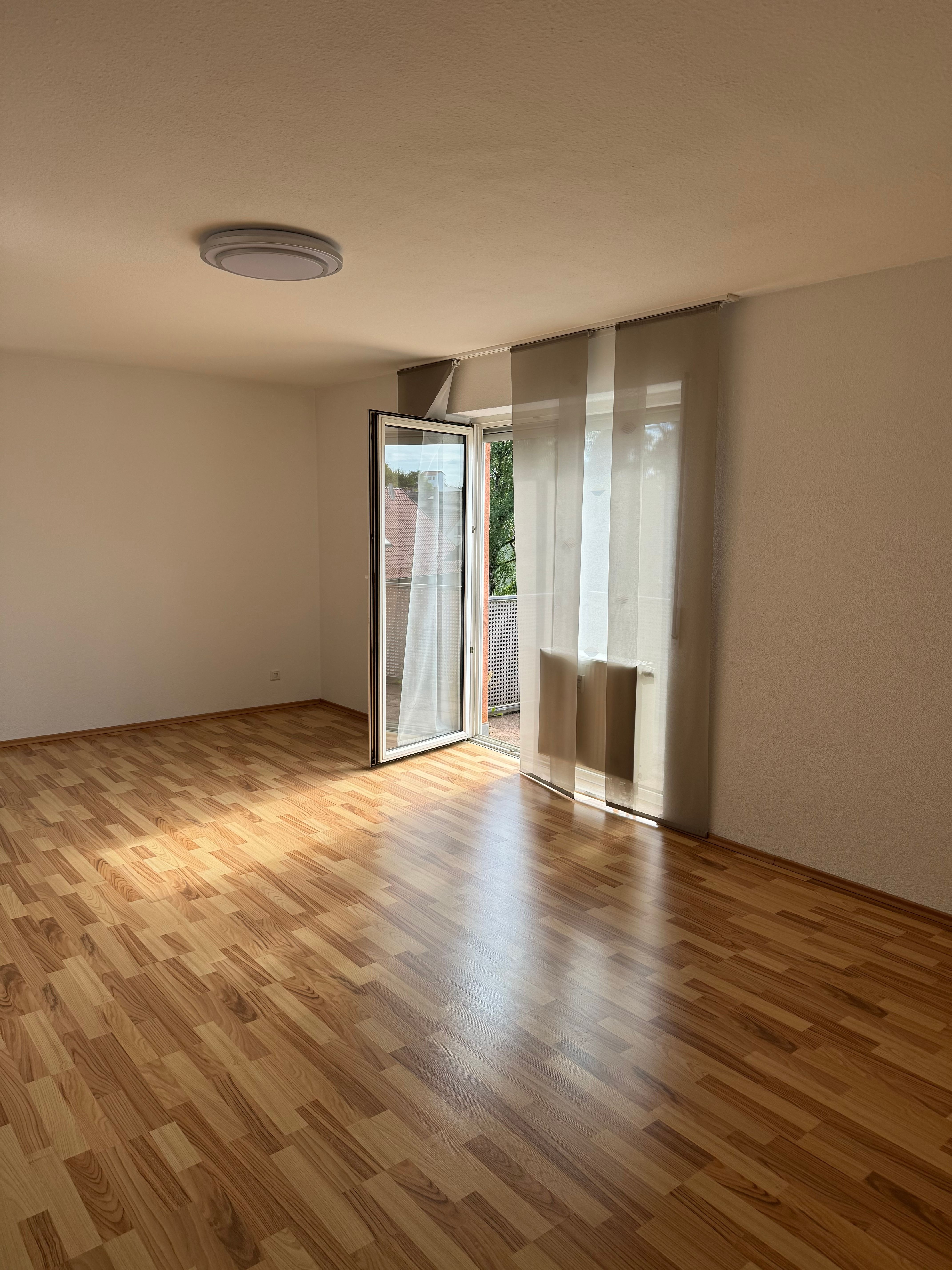 Wohnung zur Miete 560 € 2 Zimmer 54 m²<br/>Wohnfläche 3.<br/>Geschoss 01.10.2024<br/>Verfügbarkeit Sophienstraße 29 Innenstadt Süd - Schwenningen Villingen-Schwenningen 78054