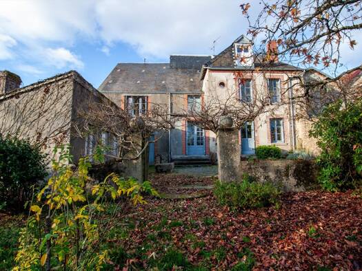 Haus zum Kauf 112.900 € 197 m² 2.837 m² Grundstück Saint-Vaury 23320