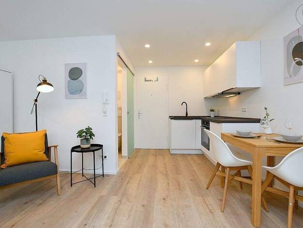 Wohnung zur Miete Wohnen auf Zeit 1.290 € 1 Zimmer 32 m² frei ab 01.04.2026 Ost Stuttgart 70190