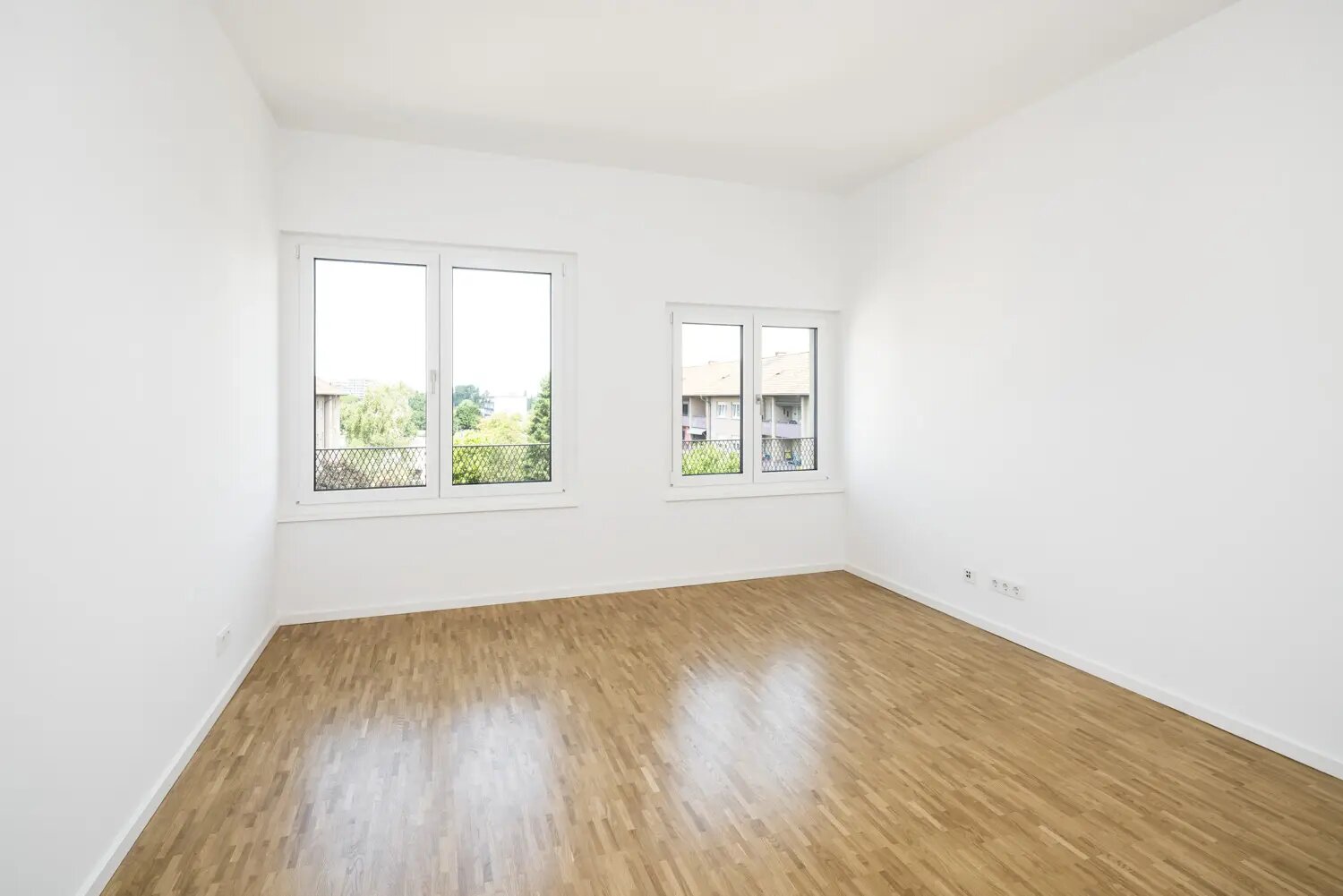 Wohnung zum Kauf provisionsfrei 300.000 € 4 Zimmer 163 m²<br/>Wohnfläche ab sofort<br/>Verfügbarkeit Pappelallee Neckarstadt - Nordost Mannheim 68167