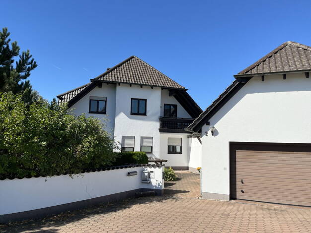 Wohnung zur Miete 1.290 € 4 Zimmer 121 m² 1. Geschoss Heroldsbach 91336