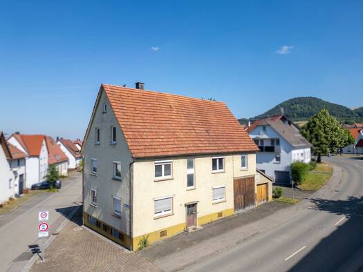 Einfamilienhaus zum Kauf 145.000 € 7 Zimmer 160 m² 451 m² Grundstück Dürbheim 78589