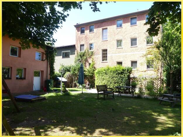 Wohn- und Geschäftshaus zum Kauf als Kapitalanlage geeignet 1.395.000 € 487,3 m² 695 m² Grundstück Birkenwerder 16547