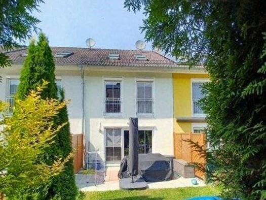 Reihenmittelhaus zur Miete 2.225 € 4 Zimmer 135 m² 195 m² Grundstück frei ab 01.04.2026 Hollern Unterschleißheim 85716
