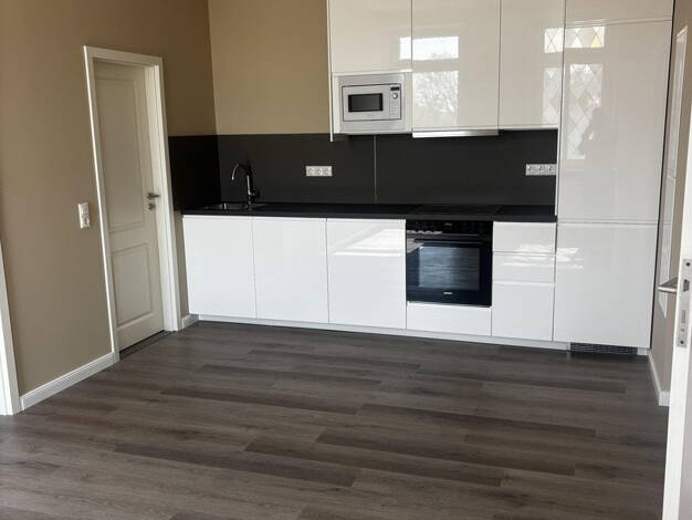 Wohnung zur Miete - Erstbezug 610 € 2 Zimmer 42 m² EG Kaiserstraße 4a Rüdesheim am Rhein 65385