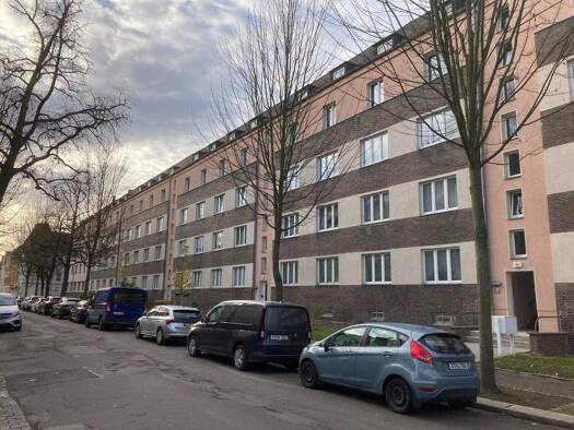 Wohnung zur Miete 335 € 3 Zimmer 55 m² frei ab sofort Pölbitz Zwickau 08058