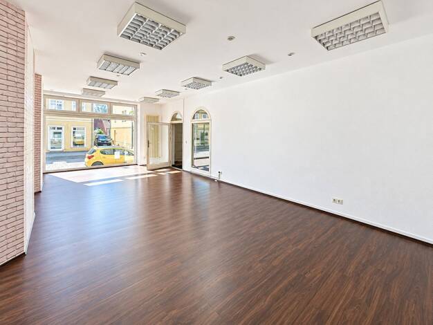 Laden zur Miete provisionsfrei 550 € 63,9 m² Verkaufsfläche Glambecker Straße 4 Neustrelitz Neustrelitz 17235