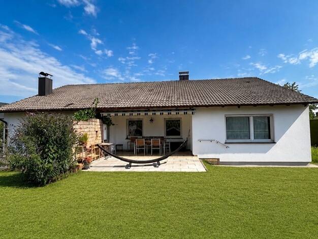 Bungalow zum Kauf 558.900 € 4 Zimmer 135 m² 787 m² Grundstück Untermeitingen Untermeitingen 86836