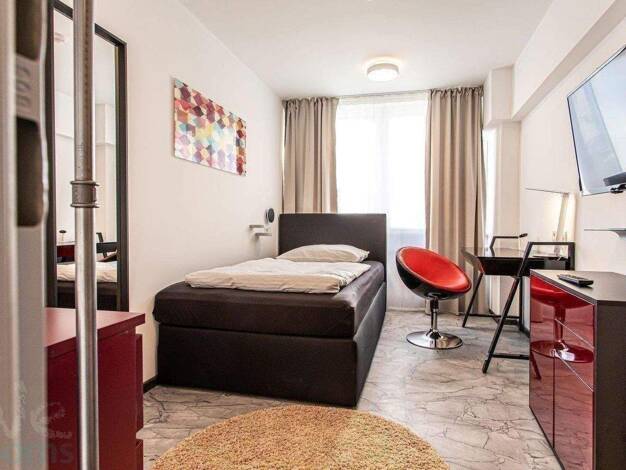 WG-Zimmer zur Miete auf Zeit 650 € 1 Zimmer 19 m² frei ab sofort Taunusstraße 5.OG Bahnhofsviertel Frankfurt am Main 60329