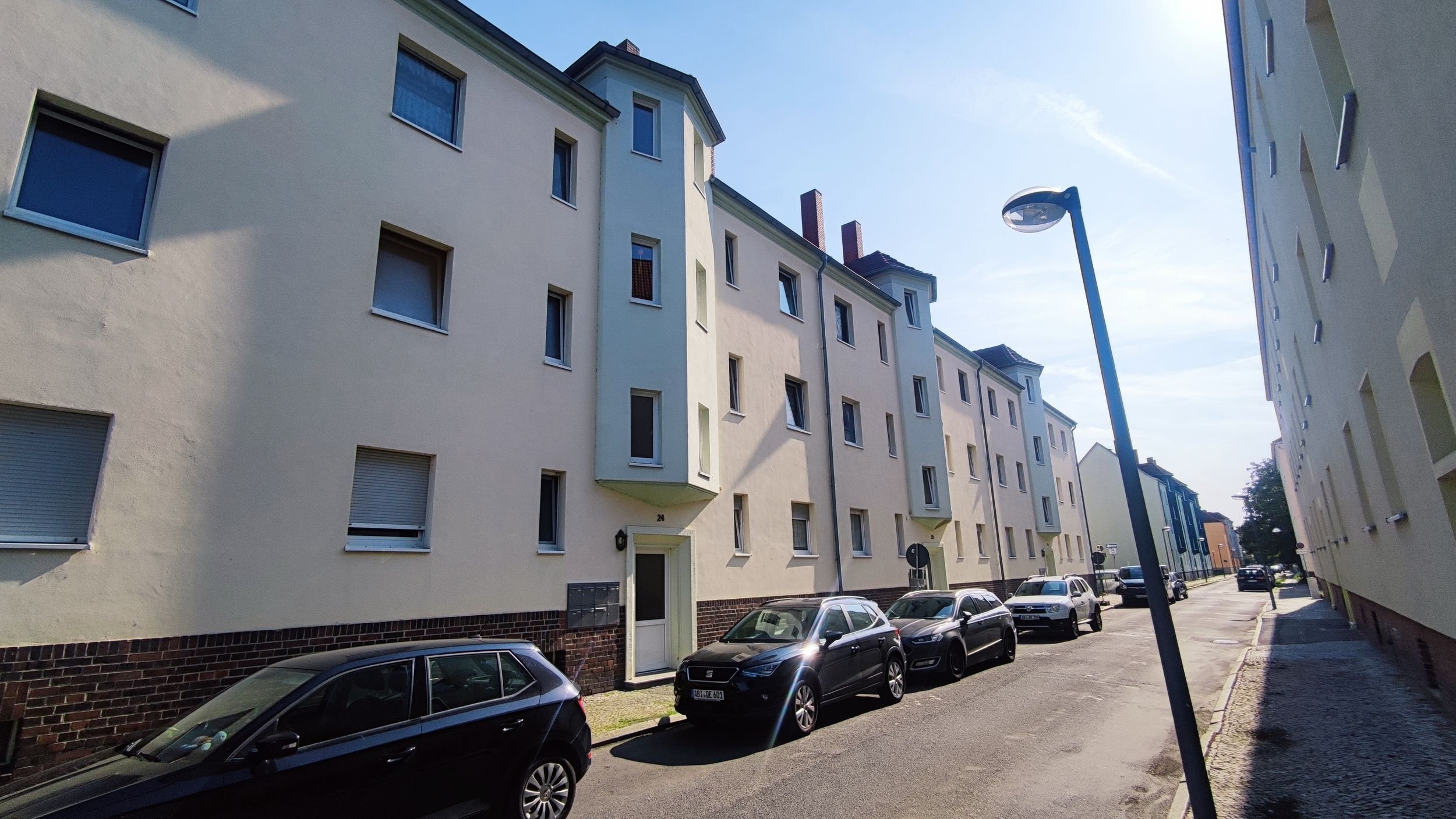 Wohnung zur Miete 350 € 2 Zimmer 64 m²<br/>Wohnfläche 3.<br/>Geschoss ab sofort<br/>Verfügbarkeit Lessingstraße 22 Bitterfeld Bitterfeld-Wolfen 06749