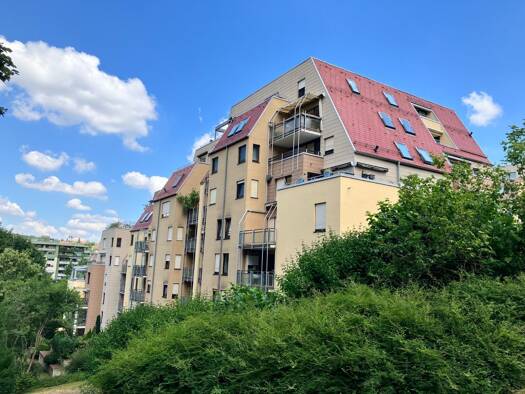 Wohnung zur Miete 1.450 € 3,5 Zimmer 92 m² Geschoss 1/7 frei ab sofort Gustav-Mahler-Straße 26 Botnang Stuttgart 70195