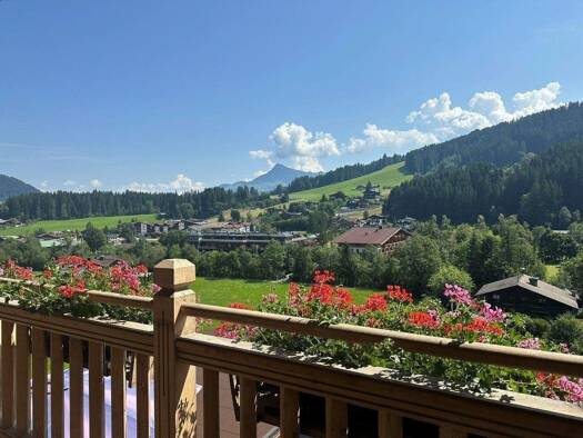 Einfamilienhaus zum Kauf 7 Zimmer 291 m² 1.000 m² Grundstück Kirchberg in Tirol 6365