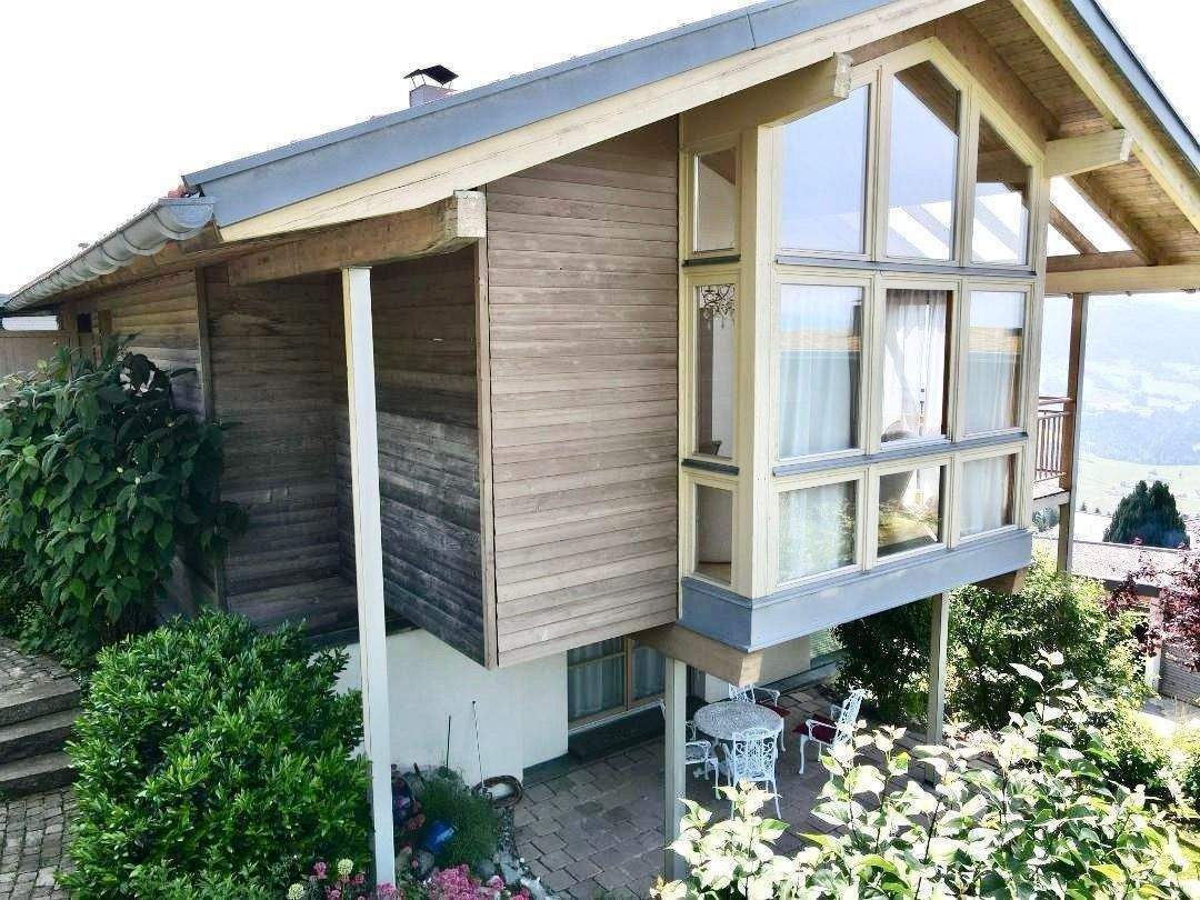 Immobilie in Oberreute -  Traumhaftes hochwertiges Chalet in AT Sulzberg einmalige Bergsicht Tolle Gelegenheit - Rarität - nahe Oberreute ( D ) - Bild 2