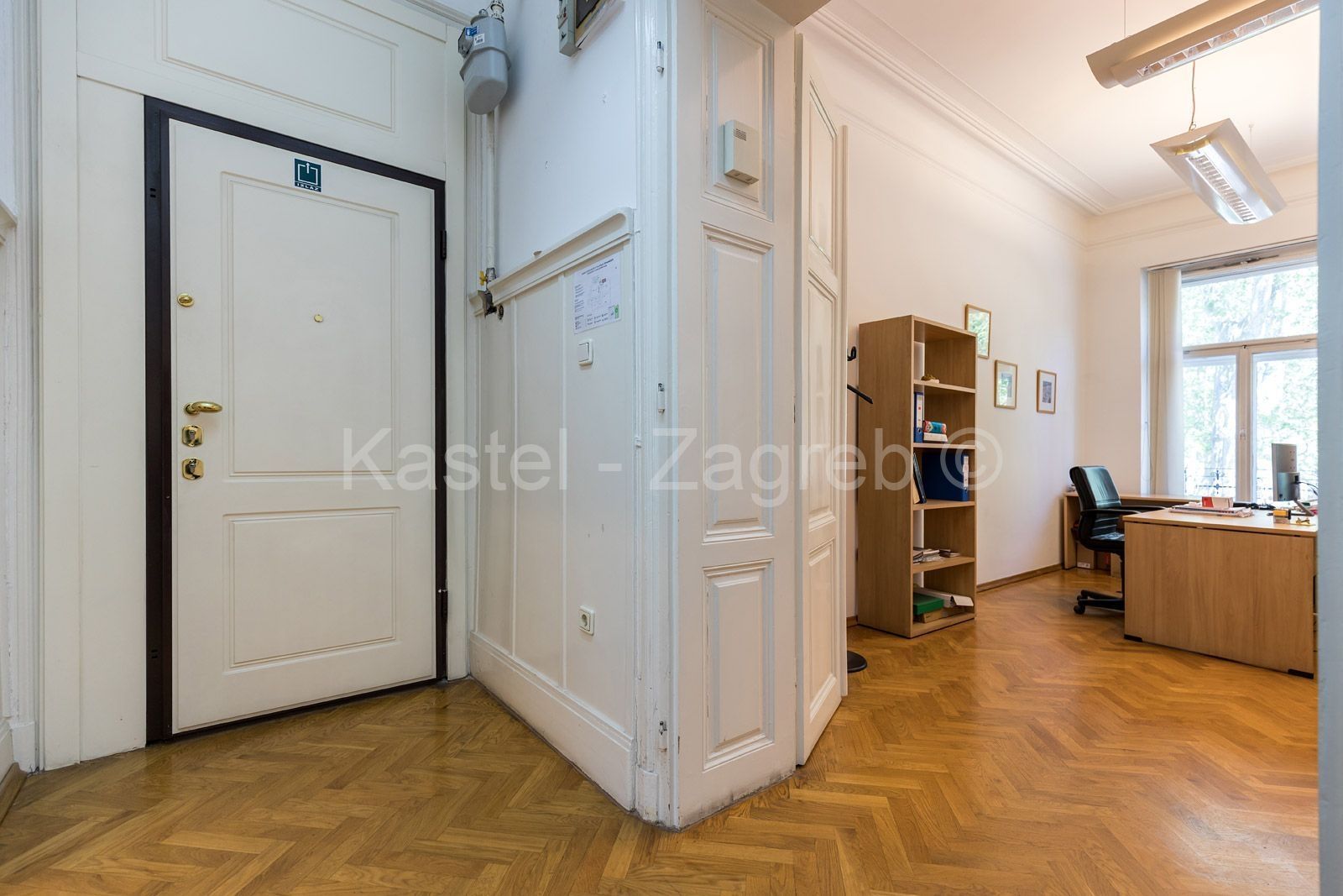 Büro-/Praxisfläche zur Miete 2.500 € 4 Zimmer Trg Nikole Zrinskog Donji grad