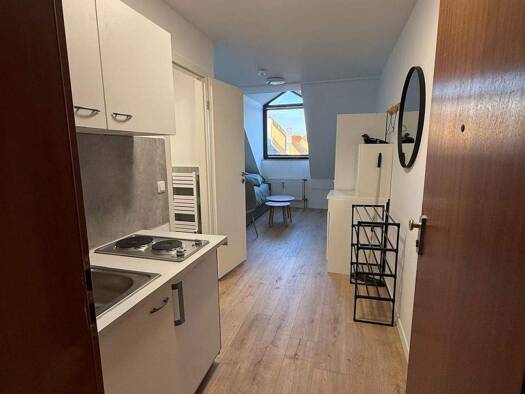 Studio zur Miete Wohnen auf Zeit 600 € 1 Zimmer 18 m² frei ab sofort Innenstadt Erlangen 91054