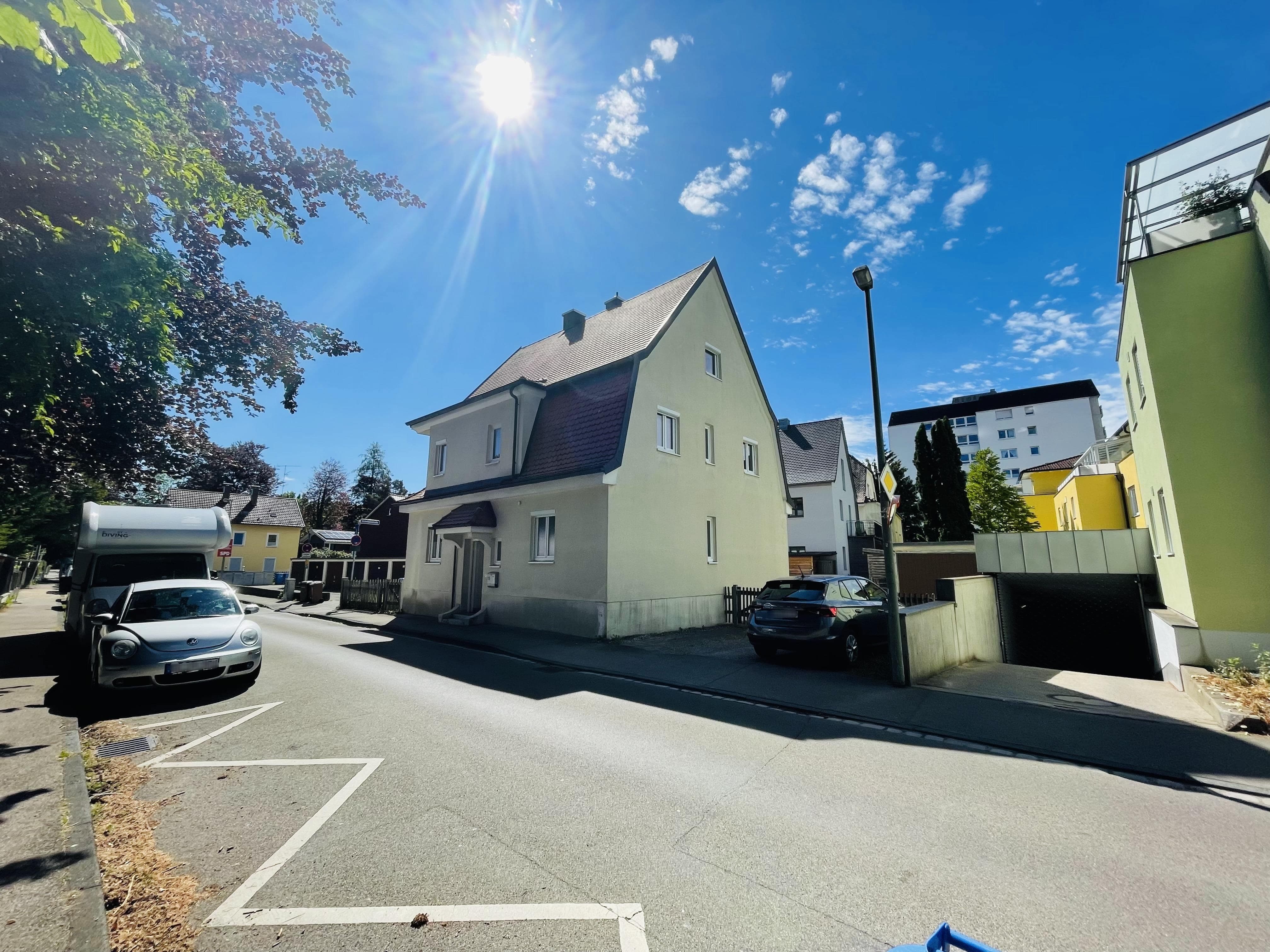 Einfamilienhaus zum Kauf 440.000 € 6 Zimmer 126,7 m²<br/>Wohnfläche 360 m²<br/>Grundstück Memmingen Memmingen 87700