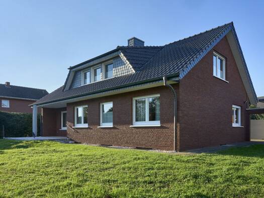Einfamilienhaus zum Kauf 419.900 € 8 Zimmer 168,1 m² 748 m² Grundstück frei ab 01.11.2026 Varensell Rietberg 33397
