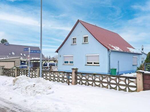 Einfamilienhaus zur Versteigerung 40.000 € 115 m² 2.101 m² Grundstück Schmoner Straße 8 Kleineichstädt Querfurt 06268