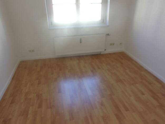 Wohnung zur Miete 415 € 2 Zimmer 43 m² Geschoss 1/3 frei ab 01.05.2026 Anger-Crottendorf Leipzig 04318