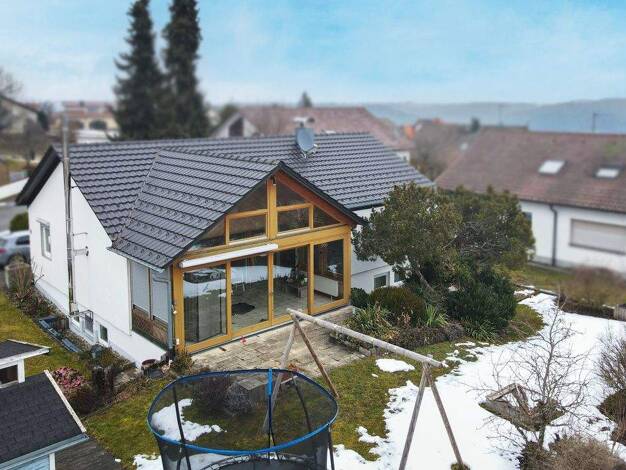 Einfamilienhaus zur Miete 950 € 6 Zimmer 150 m² 629 m² Grundstück Frohnstetten Stetten am kalten Markt 72510