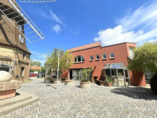 Restaurant zur Miete 1.150 € 92 m² Gastrofläche Buckow Berlin 12351