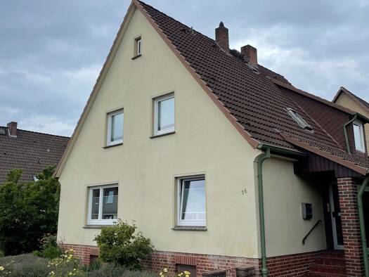 Doppelhaushälfte zur Miete 1.100 € 6 Zimmer 140 m² Klaus-Groth-Straße 16 Soltau 29614