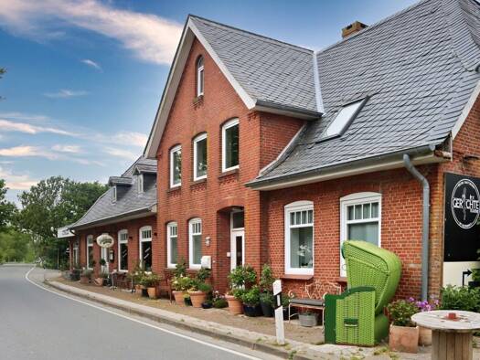 Haus zum Kauf 839.000 € 9 Zimmer 393,3 m² 11.103 m² Grundstück Pellworm 25849