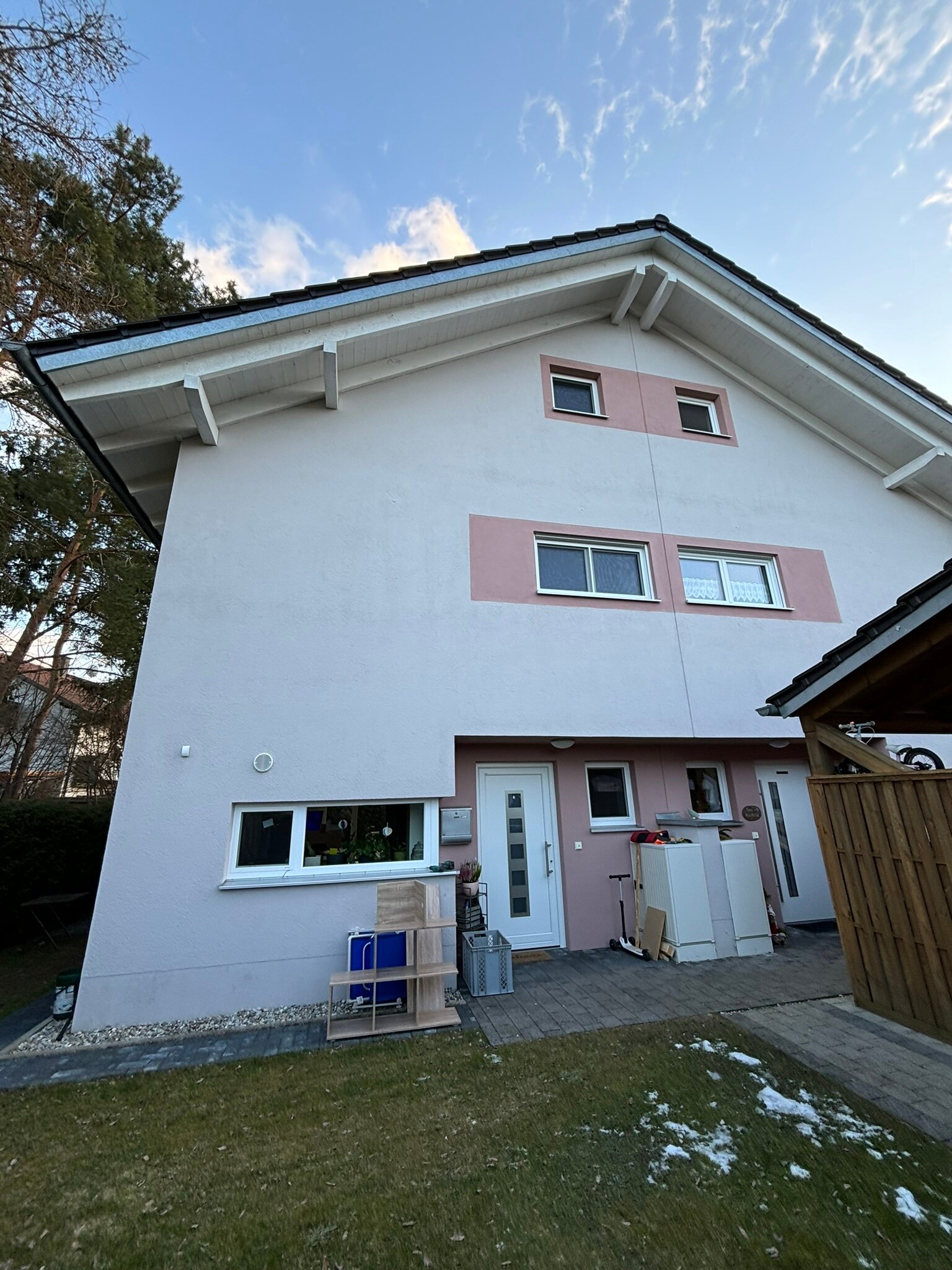 Doppelhaushälfte zur Miete 1.750 € 5 Zimmer 147 m²<br/>Wohnfläche 403 m²<br/>Grundstück ab sofort<br/>Verfügbarkeit Buchenweg 4f Tacherting Tacherting 83342