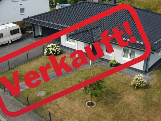 Einfamilienhaus zum Kauf provisionsfrei 365.000 € 3 Zimmer 105,9 m² 877 m² Grundstück Mandeln Dietzhölztal 35716