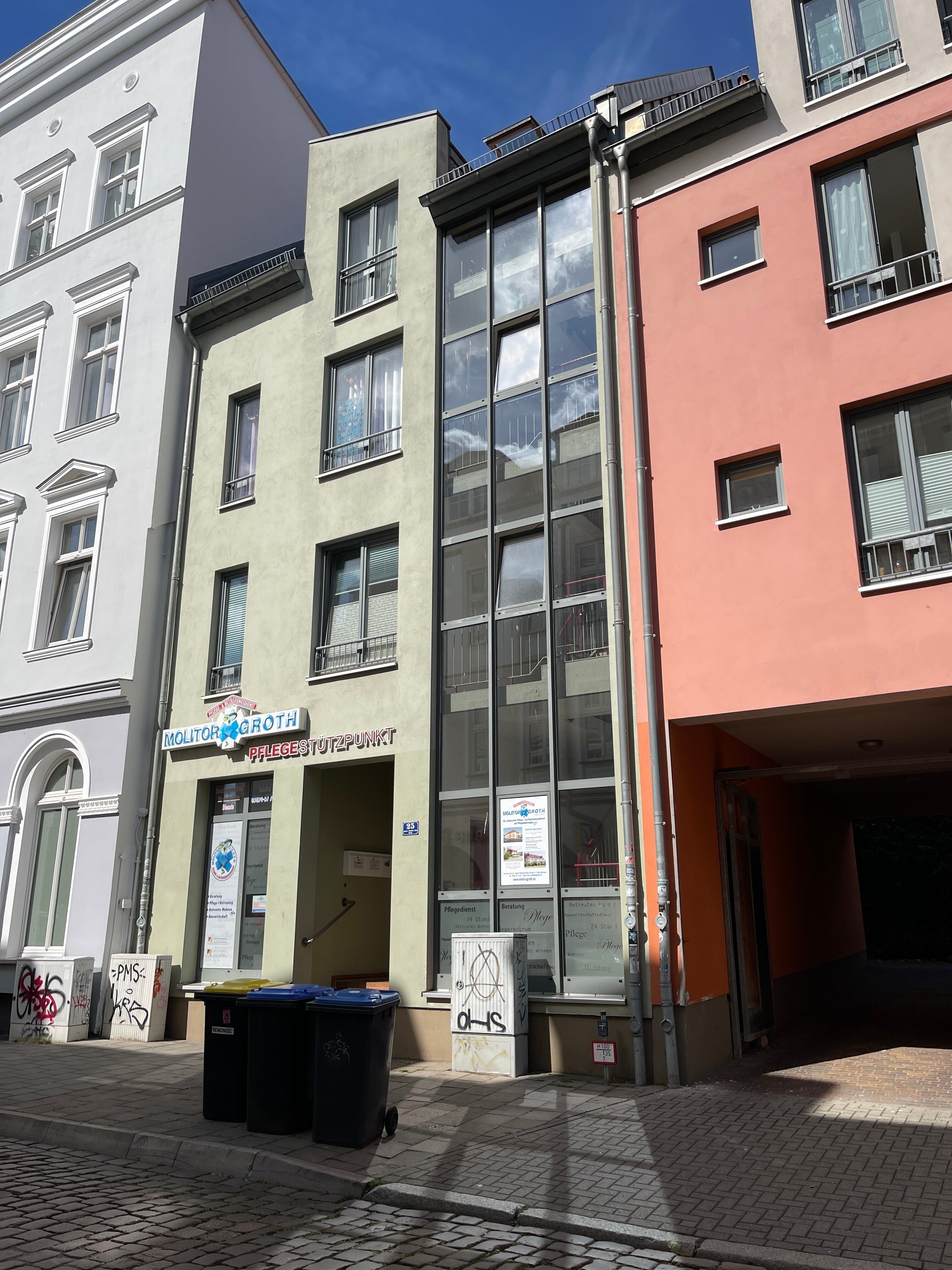 Wohnung zur Miete 699 € 2 Zimmer 64,8 m²<br/>Wohnfläche 1.<br/>Geschoss 01.11.2024<br/>Verfügbarkeit Innenstadt Greifswald 17489