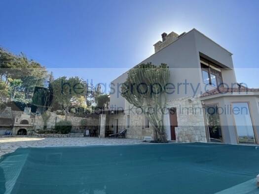 Villa zum Kauf 1.100.000 € 8 Zimmer 340 m² 1.060 m² Grundstück Municipality of Heraklion 71201