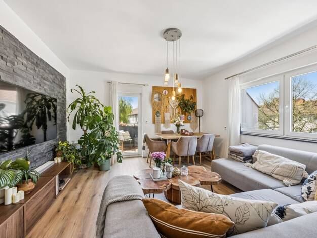 Wohnung zum Kauf 225.000 € 3 Zimmer 59 m² 2. Geschoss Holthausen Stadtbezirk 9 40589
