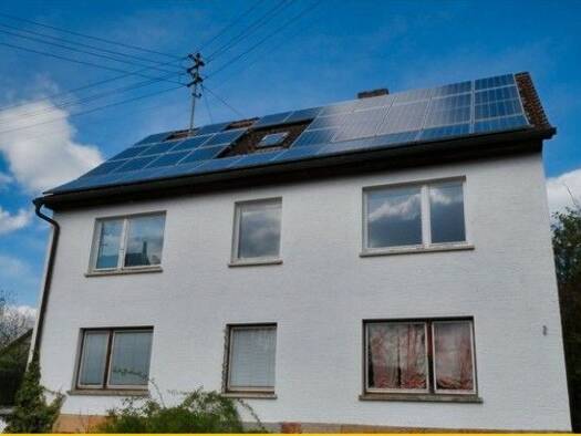 Einfamilienhaus zum Kauf 210.000 € 7 Zimmer 165 m² 1.180 m² Grundstück Schmeilsdorf Mainleus 95336