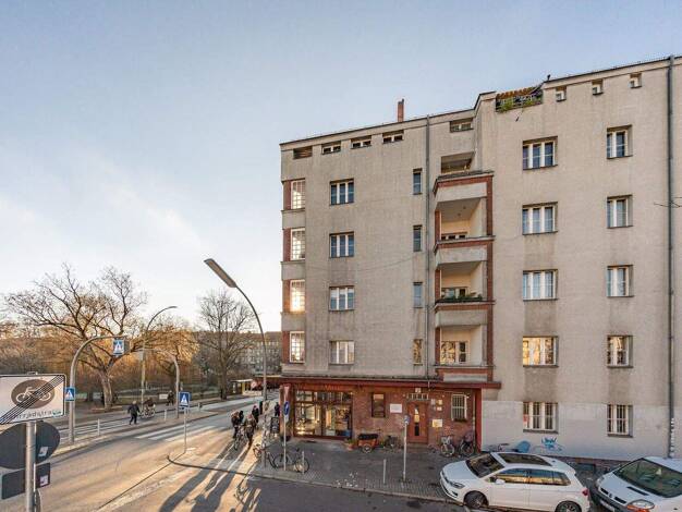 Wohnung zur Miete nur mit Wohnberechtigungsschein 596 € 2 Zimmer 73,5 m² 5. Geschoss frei ab sofort Wildenbruchstr. 76 Neukölln Berlin 12045