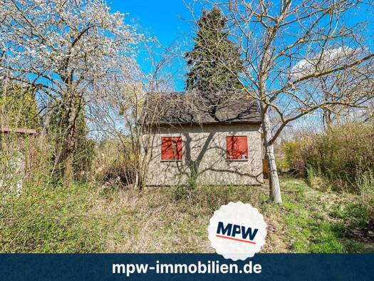 Haus zum Kauf 298.000 € 2 Zimmer 25 m² 826 m² Grundstück Hönow Hoppegarten 15366