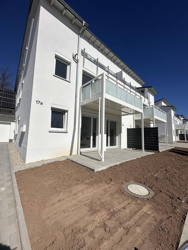 Wohnung zur Miete 805 € 3 Zimmer 70 m² Alte Amberger Str. 15a Kemnath Kemnath 95478
