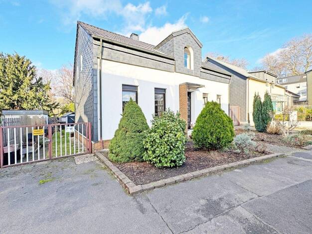 Einfamilienhaus zum Kauf 349.000 € 7 Zimmer 160,4 m² 415 m² Grundstück Hofstede Bochum 44809