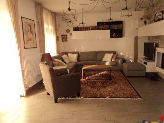 Studio zum Kauf 550.000 € 5 Zimmer 200 m² frei ab sofort Porlezza